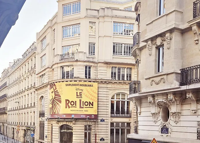 Chic By Capucine - Grands Magasins * 巴黎